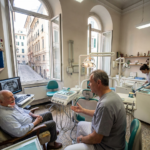 Impianti dentali Genova: guida pratica tra tecnica e sorriso
